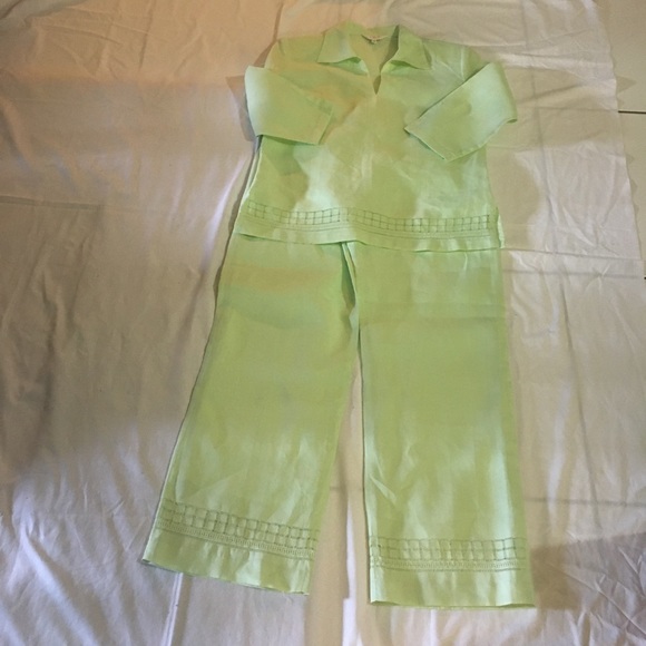 JMP Green Linen 2 pc Blouse/Pants Set Size Medium - Picture 1 of 9